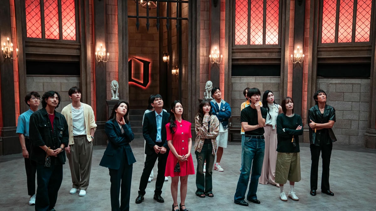 從《魔鬼的計謀：死亡密室》發現塔羅宮廷牌中🗡️寶劍侍衛與寶劍騎士的差異