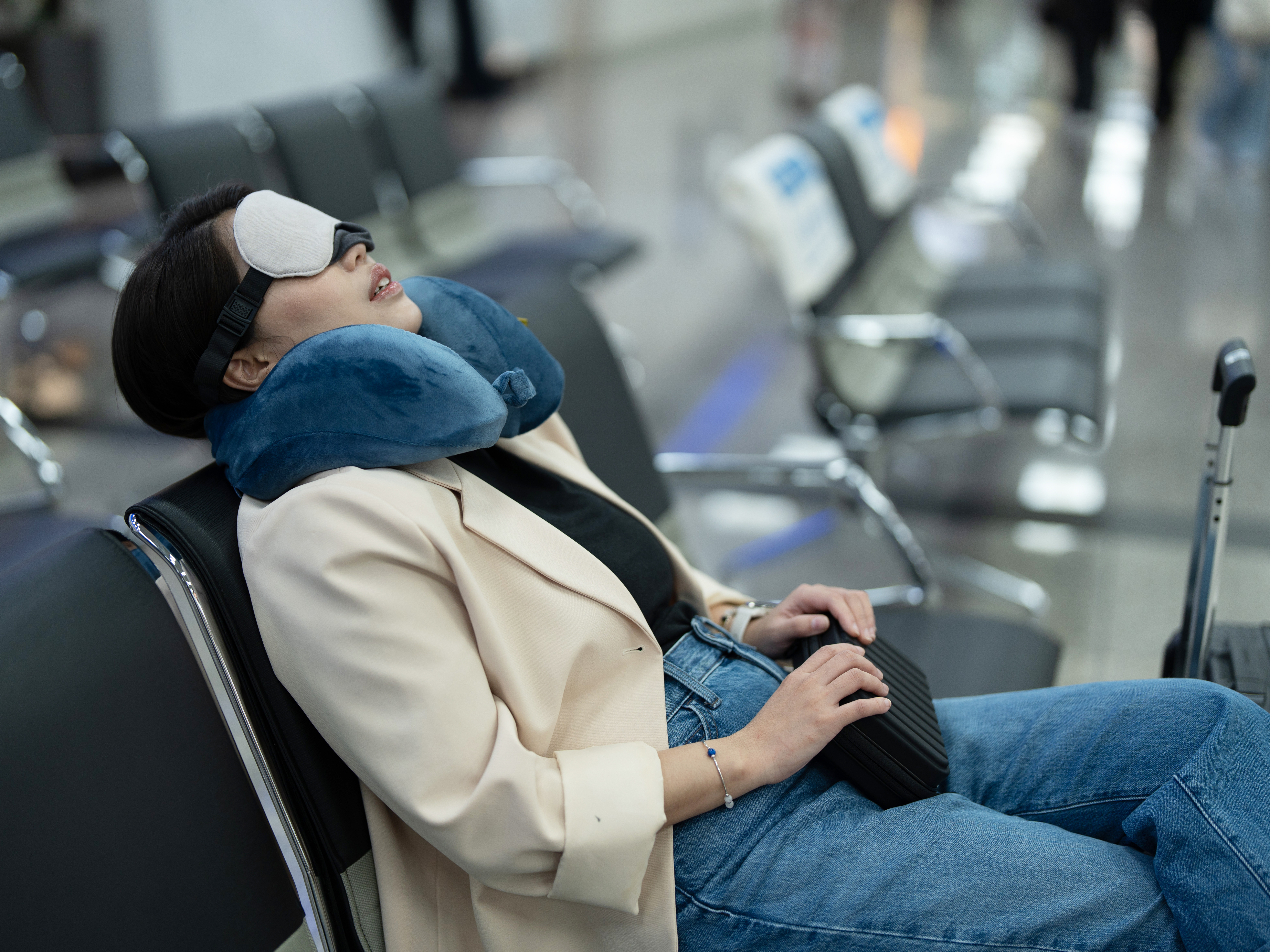 旅行必備法寶【Travel Blue 藍旅】出去玩不再手忙腳亂，還可以舒舒服服噠！