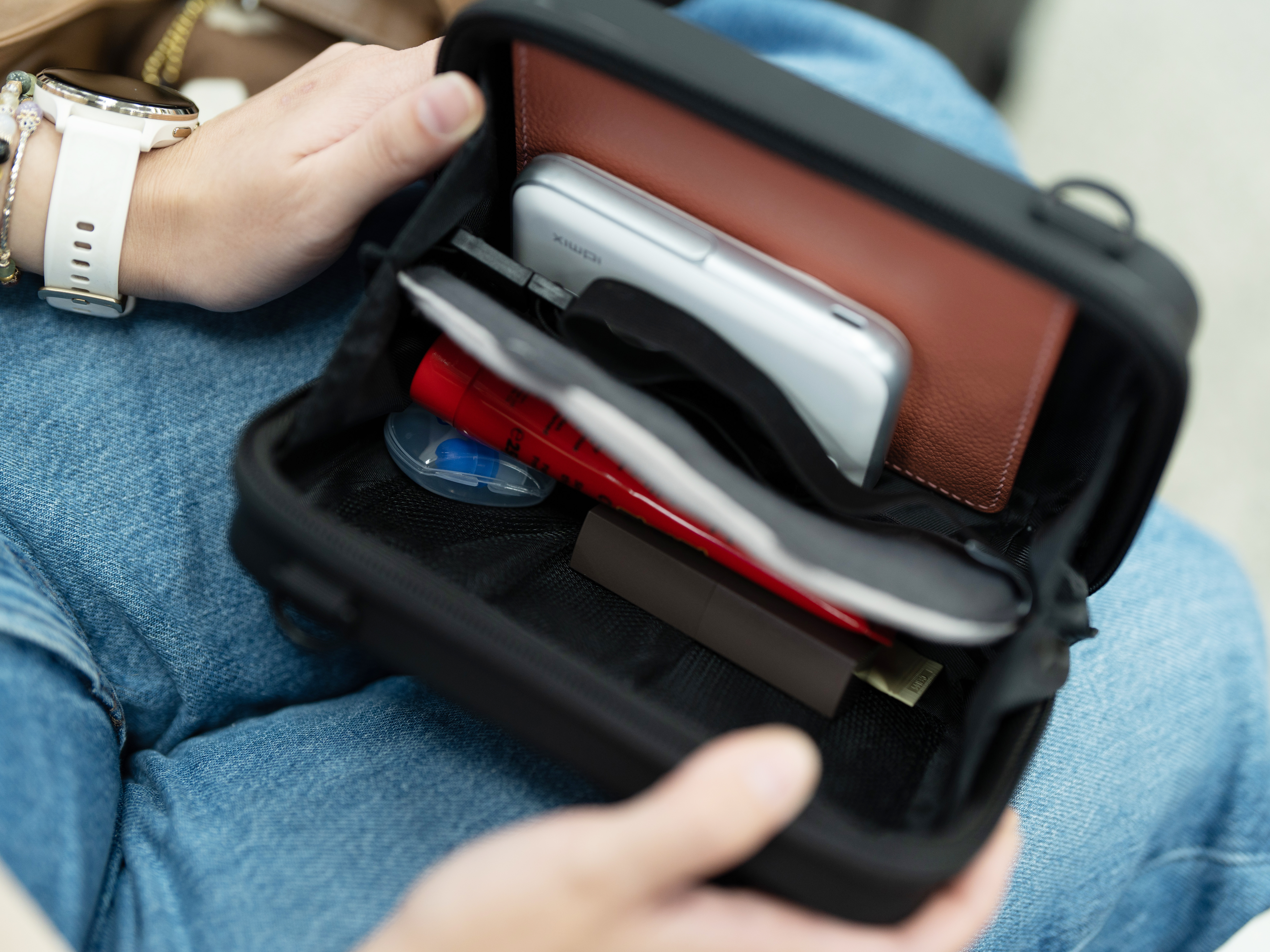 旅行必備法寶【Travel Blue 藍旅】出去玩不再手忙腳亂，還可以舒舒服服噠！