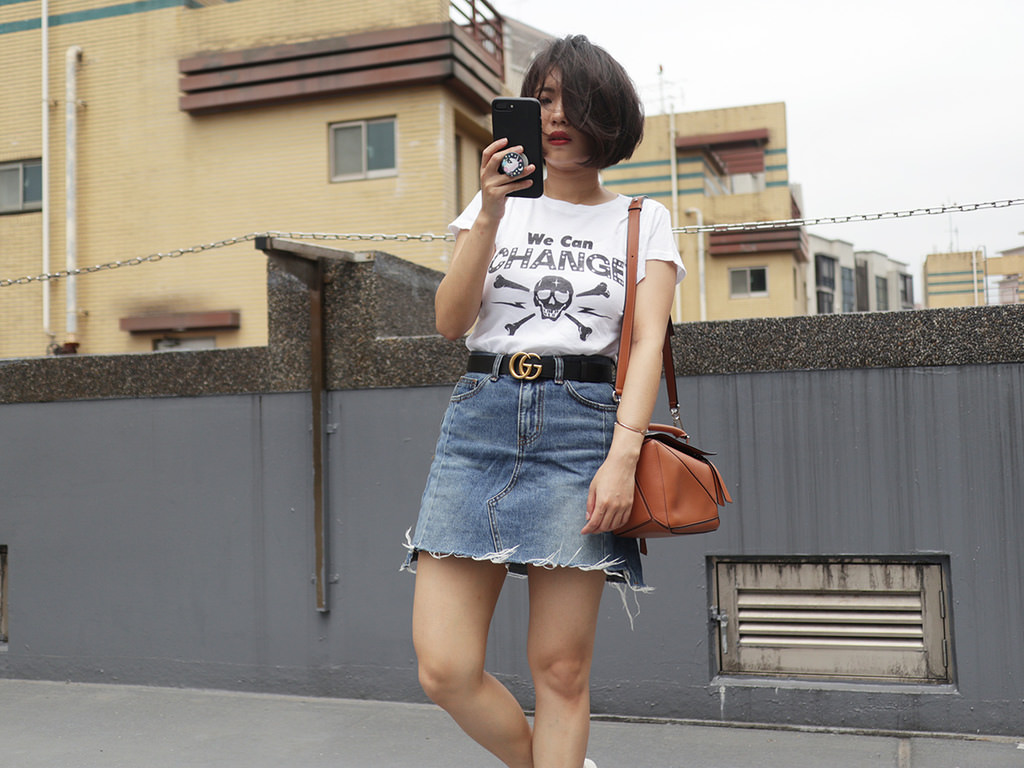 Outfit】夏天的穿搭終於來臨之Loewe Small Puzzle Bag真的很百搭！（ft. Pam & Gela、Tory Sport  Sneakers） - Pisces.Sannie 小蕃