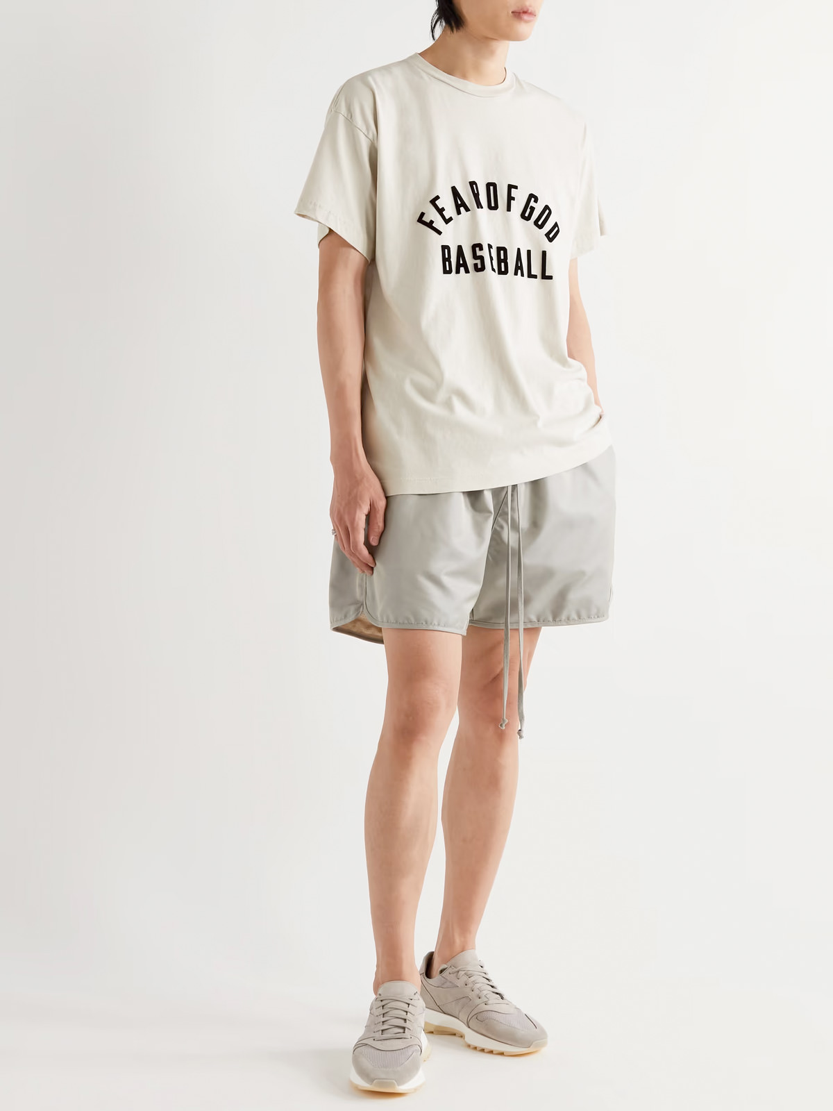 Mr.Porter年度大促5折，超多男生服飾、鞋款下折扣囉～快逛！