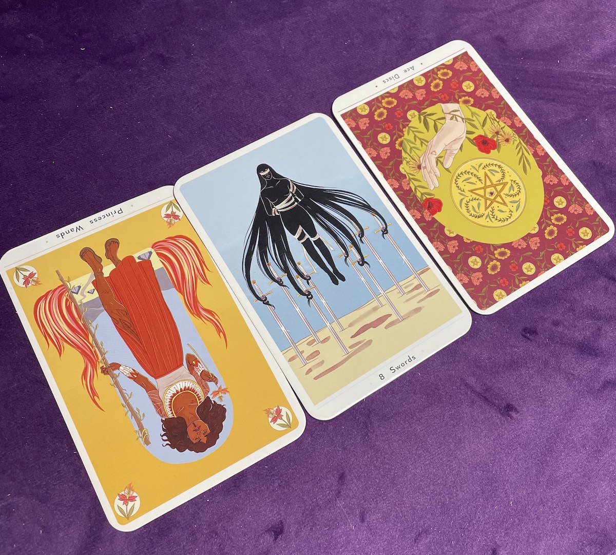 ✦ 自學塔羅牌的優缺點？3招自學心法分享