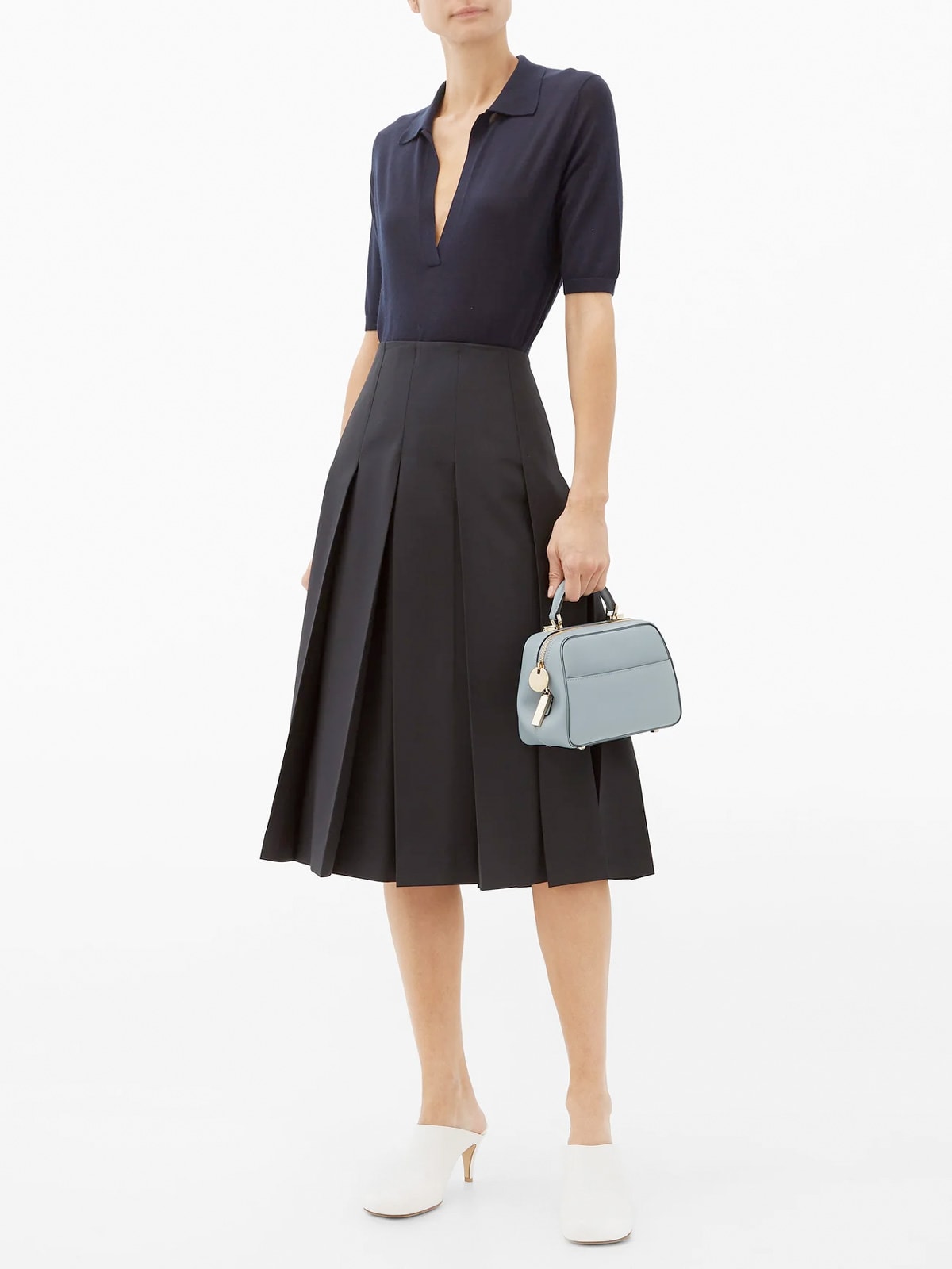 Matchesfashion指定8折, YSL、LINDA FARROW、LOEWE墨鏡折扣!Revolve全站82折 - 第2張圖 Matchesfashion指定8折, YSL、LINDA FARROW、LOEWE墨鏡折扣!Revolve全站82折