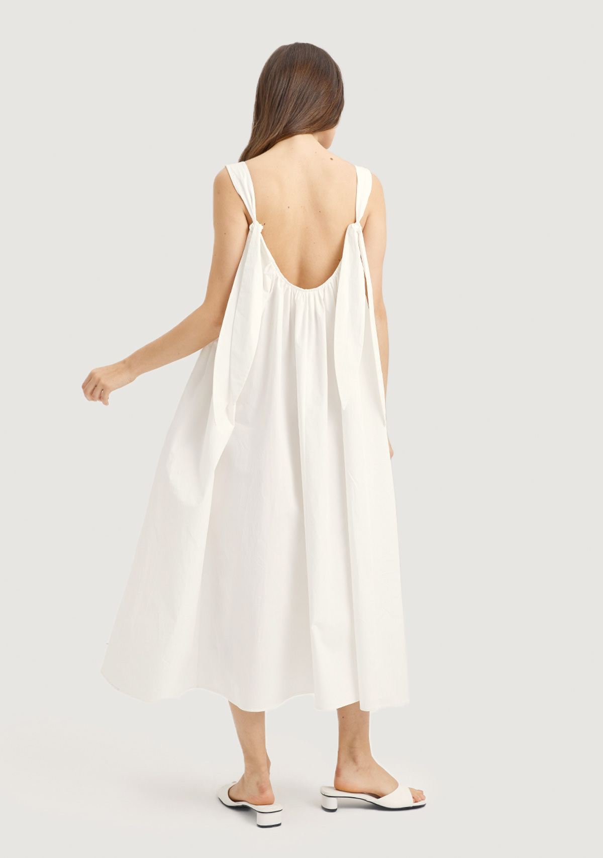 Nap Loungewear洋裝實穿:兔耳洋裝Bunny Strap Dress、希臘女神洋裝Greek Open Back Silky Maxi Dress - 第1張圖 Nap Loungewear洋裝實穿:兔耳洋裝Bunny Strap Dress、希臘女神洋裝Greek Open Back Silky Maxi Dress