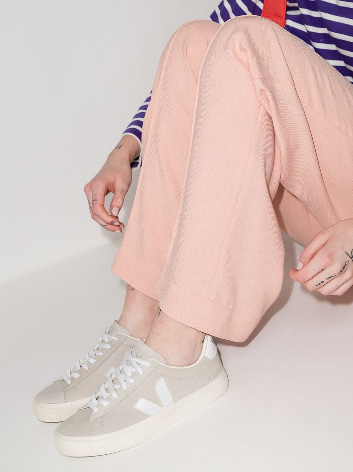 Farfetch年中折扣季低至5折+再打8折!Veja、Céline、Louis Vuitton都可折上折! - 第16張圖 Farfetch年中折扣季低至5折+再打8折!Veja、Céline、Louis Vuitton都可折上折!