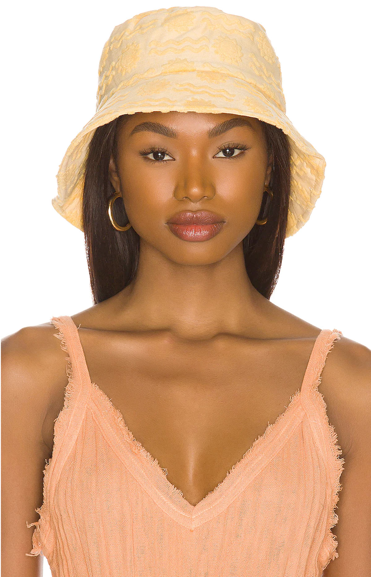 Revolve五月新品特惠，低至5折；全站正價品8折，5/15開跑